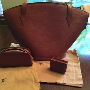 LV Epi shoulder bag set